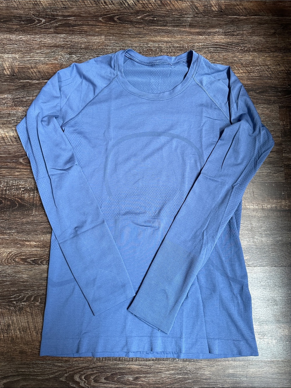 lululemon athletica Long Sleeve swiftly hip length Shirt - Periwinkle Blue